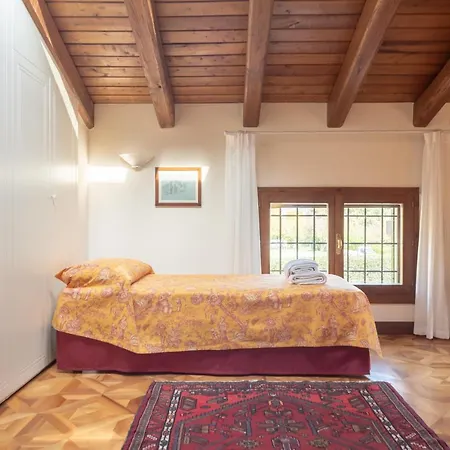 Ca' Malvasia - Bolognarooms Bed and Breakfast 4*